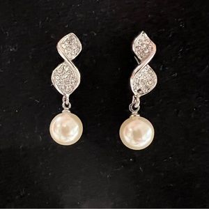 Vintage Pearl Earrings